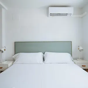 Ninesuites Cathedral Apartment Sevilla